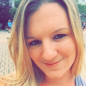 Meet your Posher, April